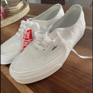 White lace vans